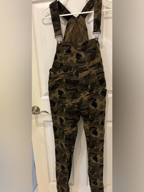 American Bazi‎ Camo Print Overalls in Olive and Dark Green